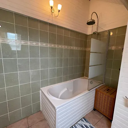 Holiday home Nor50 - - Gilbert House *