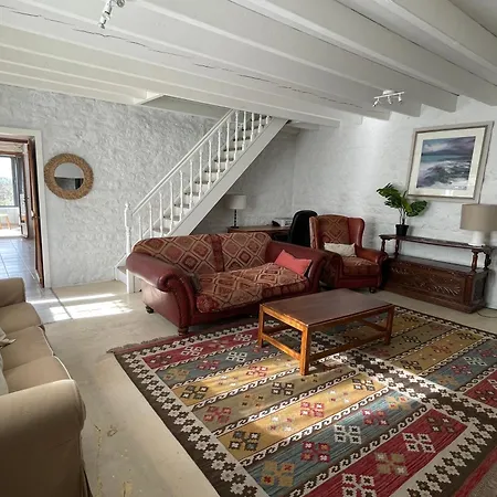 Holiday home Nor50 - - Gilbert House *
